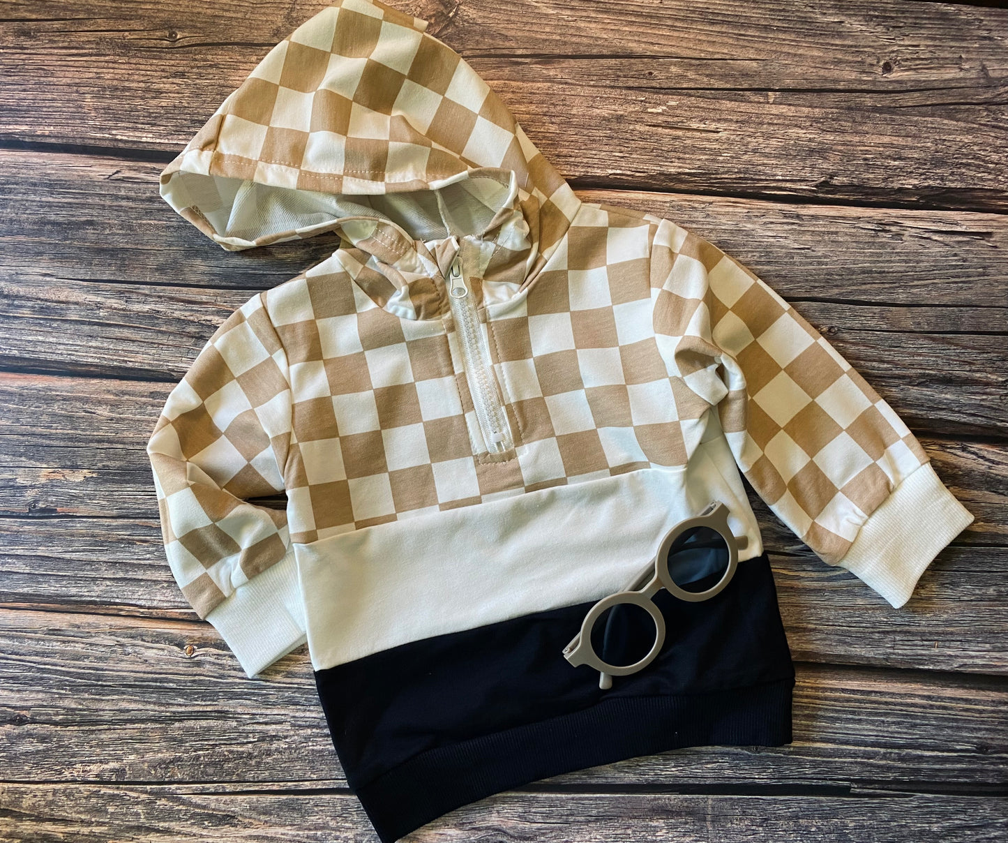 Checkered Hooded Pullover