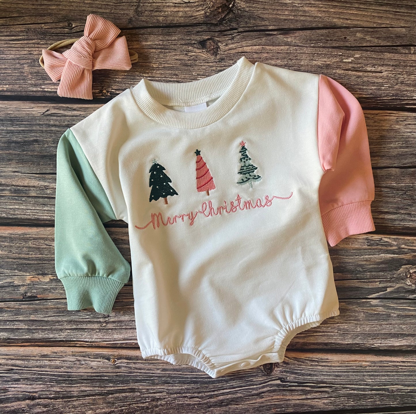 Embroidered Merry Christmas Tree Bubble
